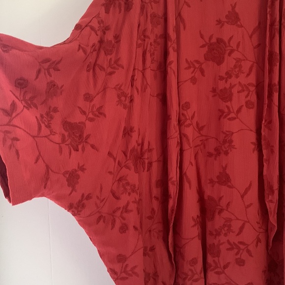 Red bohemian kimono - Picture 3 of 4